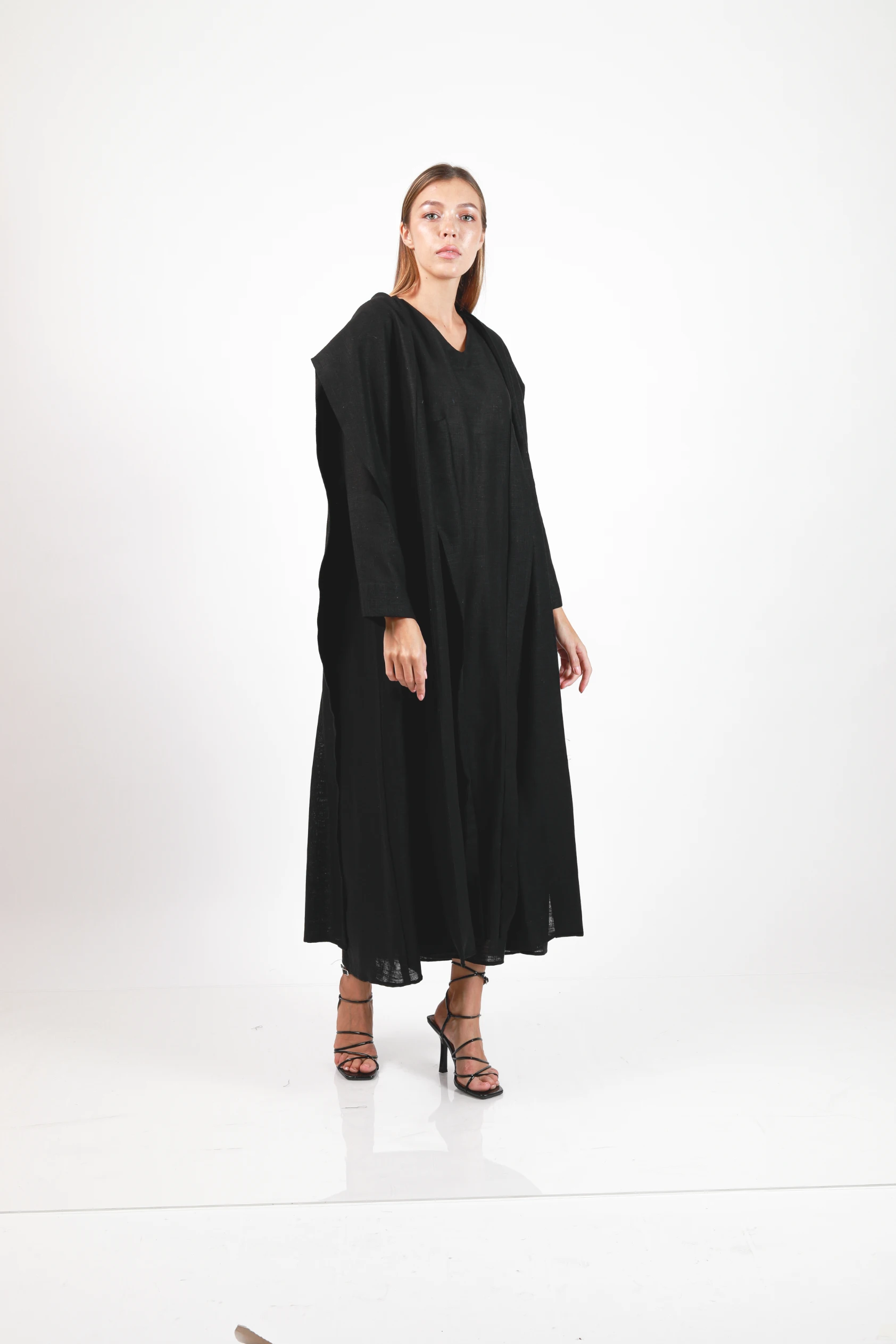 Black Linen Abaya